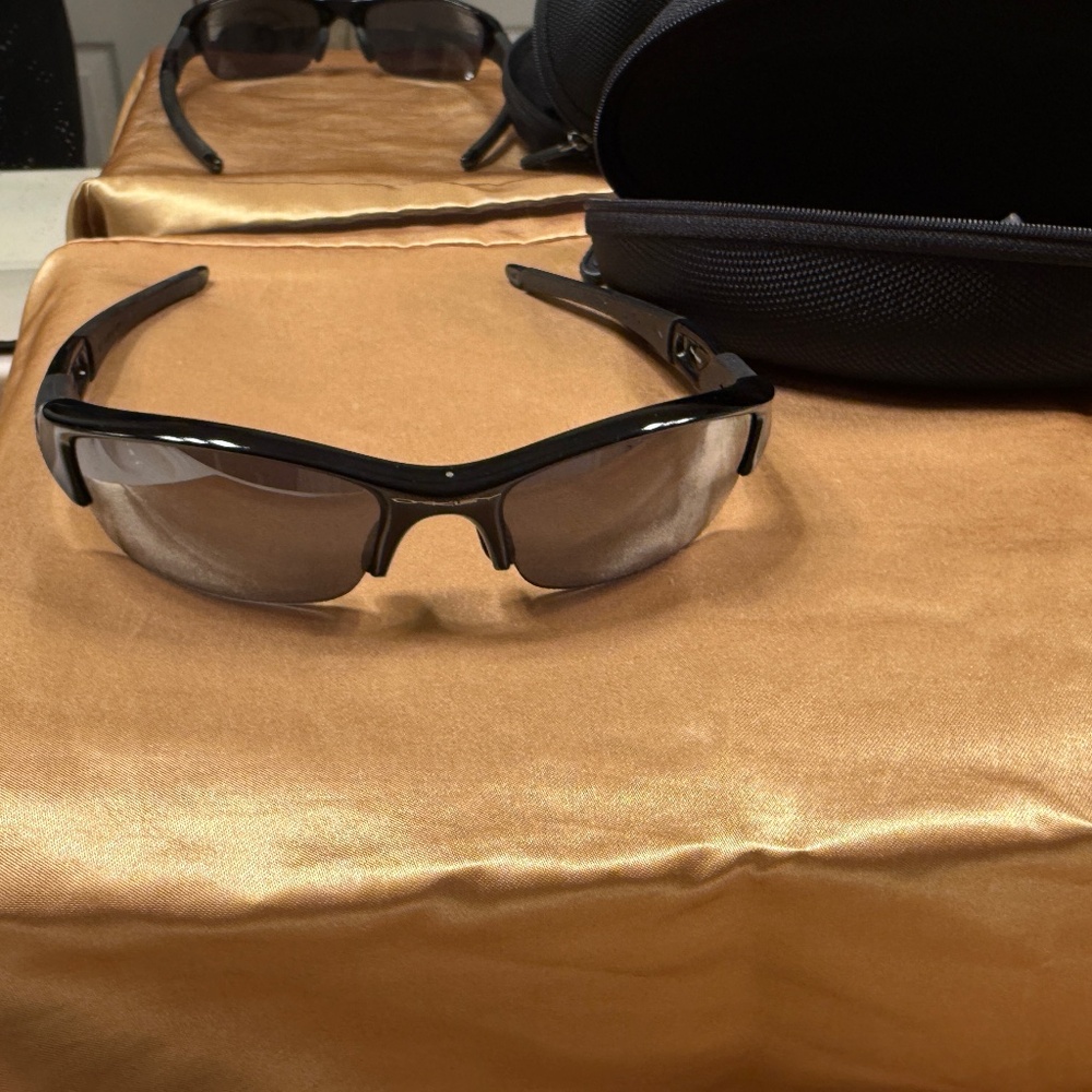 Oakely Sunglasses (New)